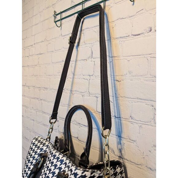 Houndstooth print vegan leather shoulder bag - Picture 6 of 8